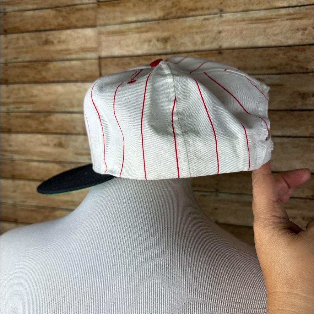 Texaco VTG White and Black Cap with Red Stripes - Picture 3 of 6